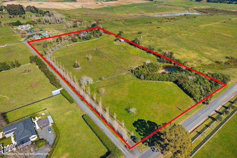 Photo of property in 63 Whatapaka Road, Karaka, Papakura, 2580