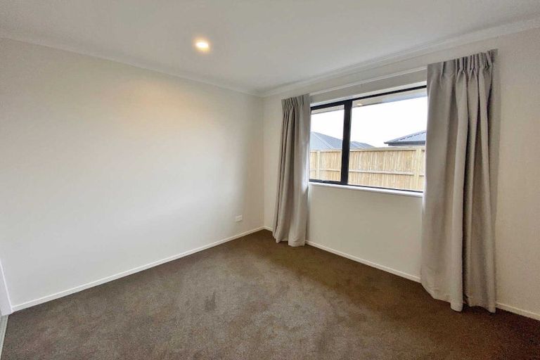 Photo of property in 38 Blue Jacket Drive, Halswell, Christchurch, 8025