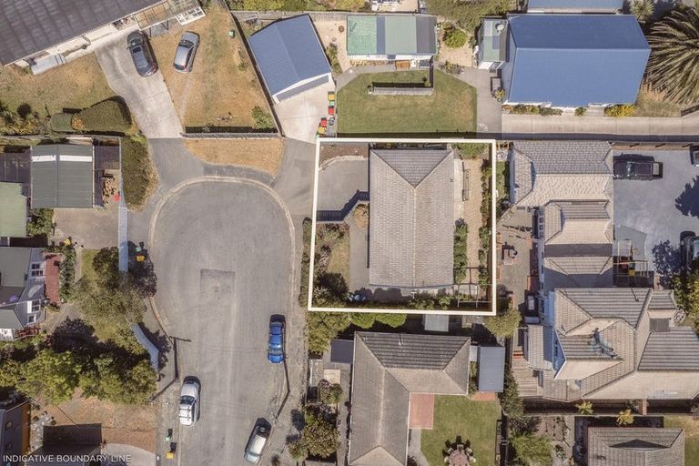 Photo of property in 16 Ida Street, New Brighton, Christchurch, 8061