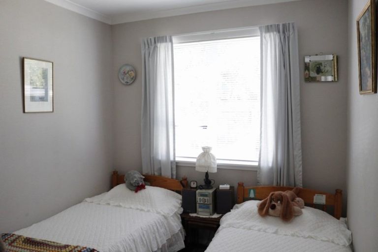 Photo of property in 1 East Way, Durie Hill, Whanganui, 4500