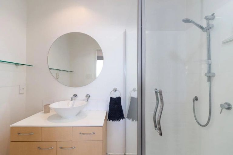 Photo of property in Latitude 41, 11/269 Wakefield Quay, Stepneyville, Nelson, 7010