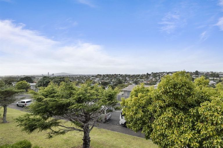 Photo of property in 60 Monarch Avenue, Hillcrest, Auckland, 0627