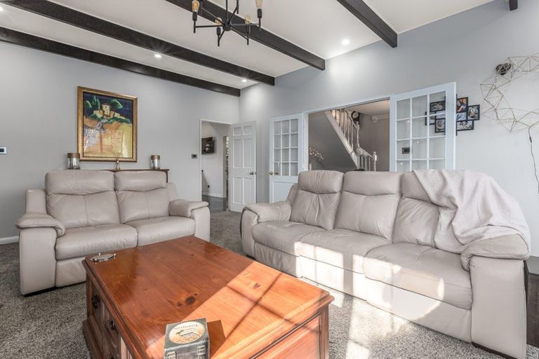 Photo of property in 16 Solander Place, Whitby, Porirua, 5024