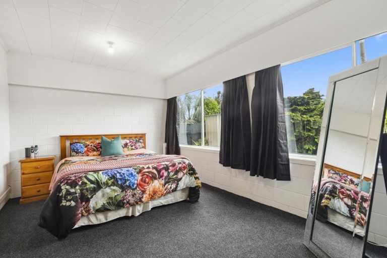 Photo of property in 3 Alf Walker Place, Papakura, 2110