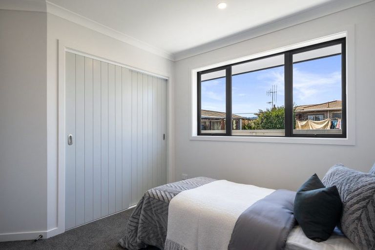 Photo of property in 28b Bartholomew Road, Levin, 5510