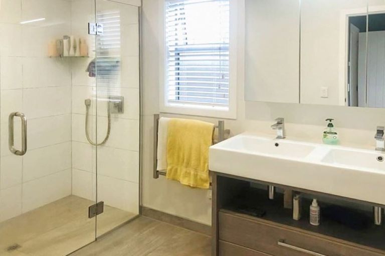 Photo of property in 9 Taranui Way, Paraparaumu Beach, Paraparaumu, 5032