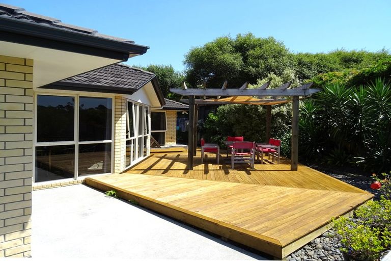 Photo of property in 2 Commodore Court, Gulf Harbour, Whangaparaoa, 0930