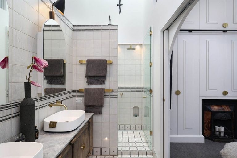 Photo of property in 28 Nile Street, Nelson, 7010