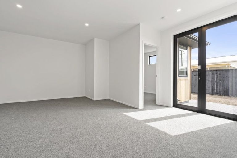 Photo of property in 1/4 Heath Street, Saint Andrews, Hamilton, 3200