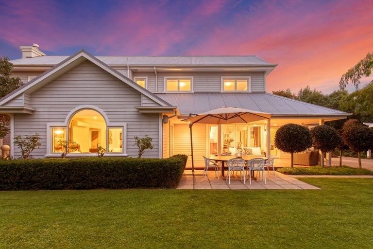 Photo of property in 4 Springvale Gardens, Harewood, Christchurch, 8051