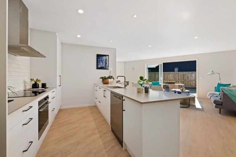 Photo of property in 17 Toni's Terrace, Lower Shotover, Queenstown, 9304