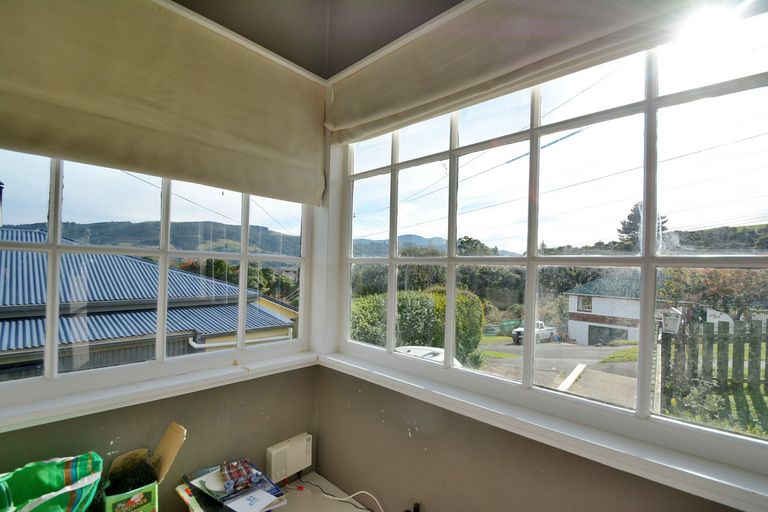 Photo of property in 12 Gorman Street, Macandrew Bay, Dunedin, 9014