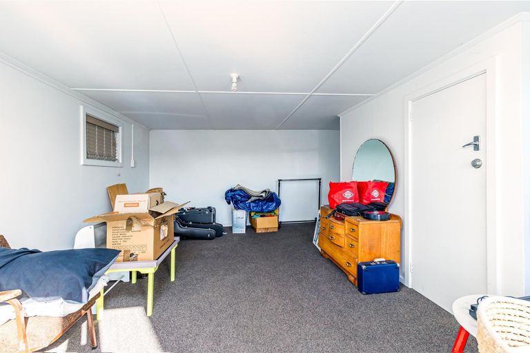 Photo of property in 17 Nelson Terrace, Seaview, Timaru, 7910