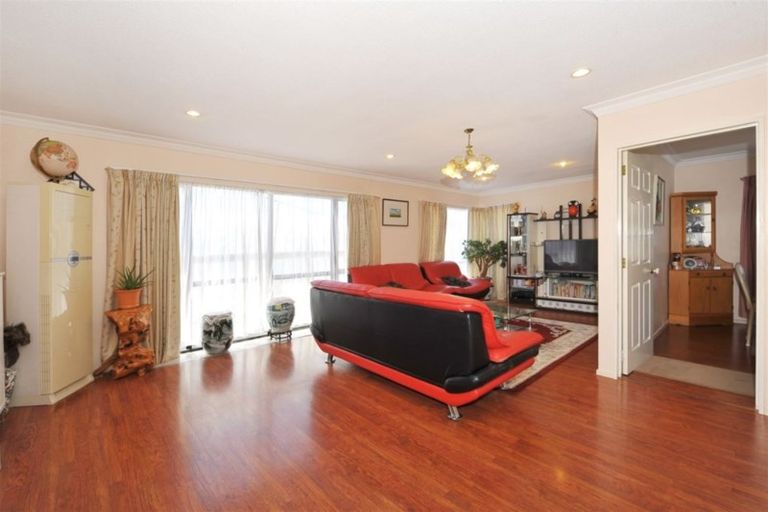 Photo of property in 122b Yaldhurst Road, Sockburn, Christchurch, 8042