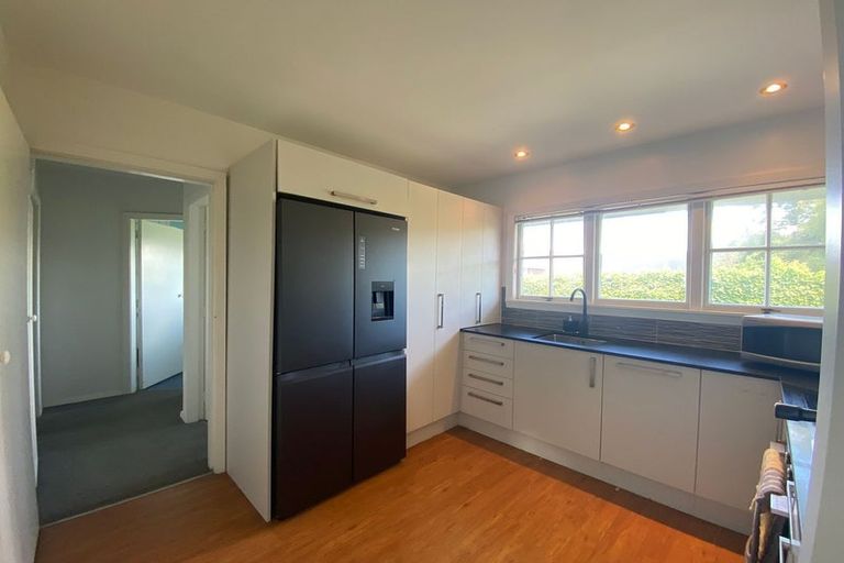 Photo of property in 2/75 Garreg Road, Bryndwr, Christchurch, 8052