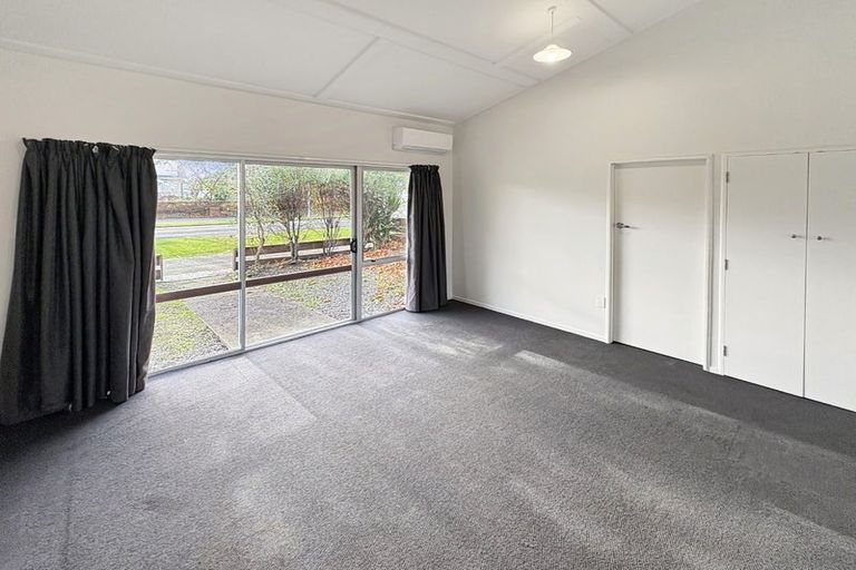 Photo of property in 80 Russell Street, Palmerston North, 4414