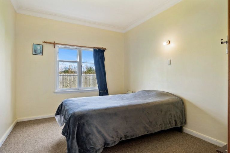 Photo of property in 35 North Manakau Road, Manakau, Levin, 5573