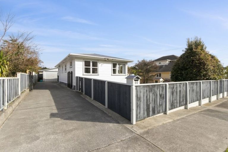 Photo of property in 60 Horoeka Street, Stokes Valley, Lower Hutt, 5019
