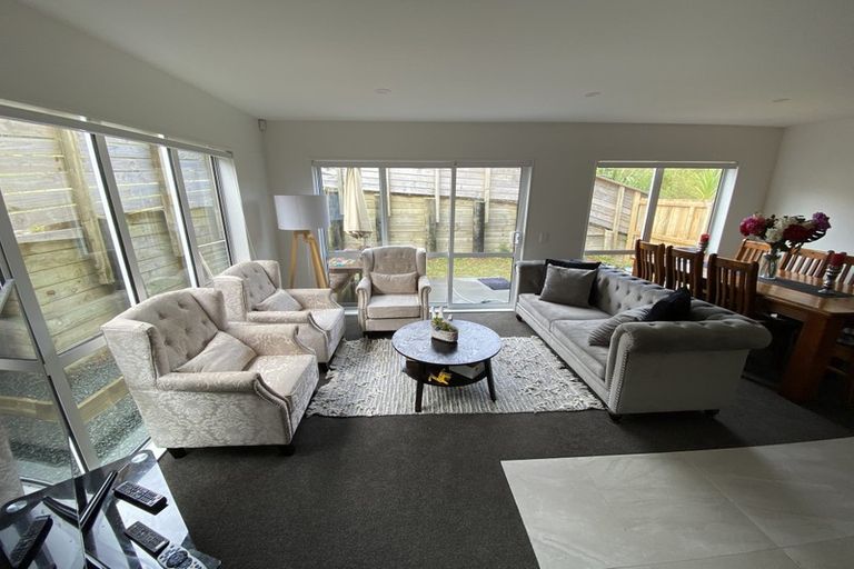 Photo of property in 13 Fernly Rise, Flat Bush, Auckland, 2019