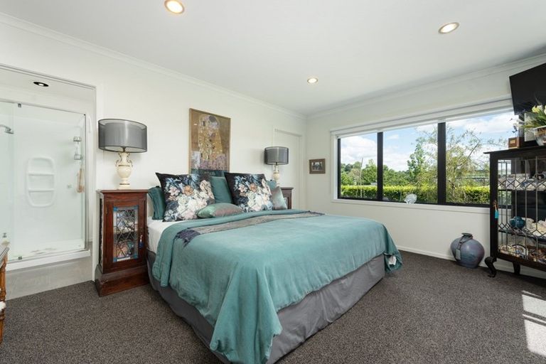 Photo of property in 9 Ellesmere Close, Pyes Pa, Tauranga, 3112