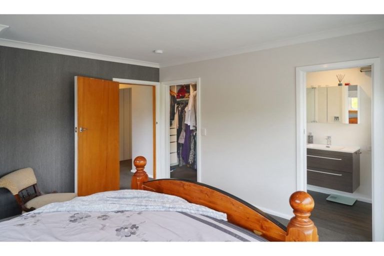 Photo of property in 133 Kendal Avenue, Burnside, Christchurch, 8053