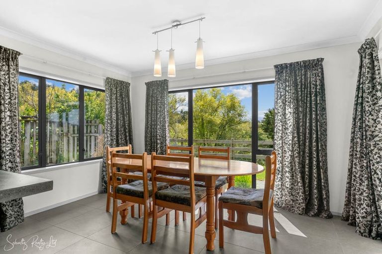 Photo of property in 5 Judd Road, Maungaturoto, 0520