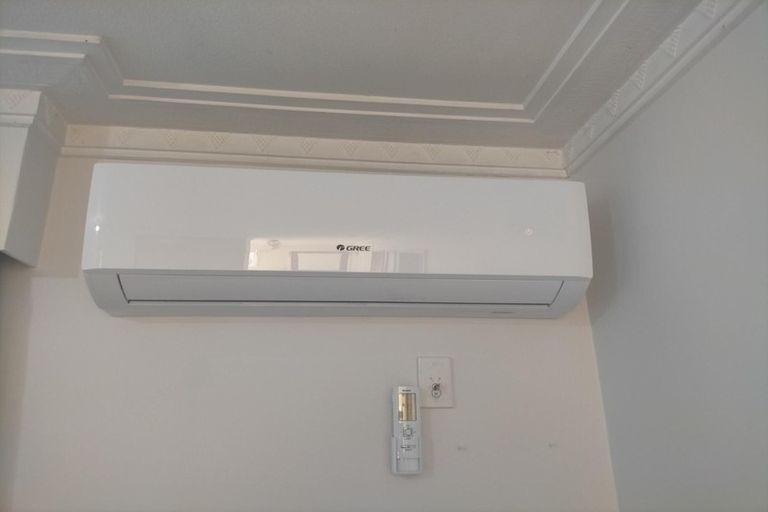 Photo of property in 10 Railway Esplanade, East Gore, Gore, 9710