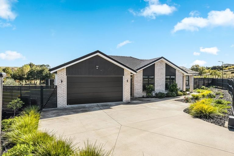 Photo of property in 47 Pukemarino Road, Waimauku, 0812