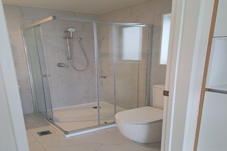 Photo of property in 20 Rorotu Avenue, Karaka, Papakura, 2113