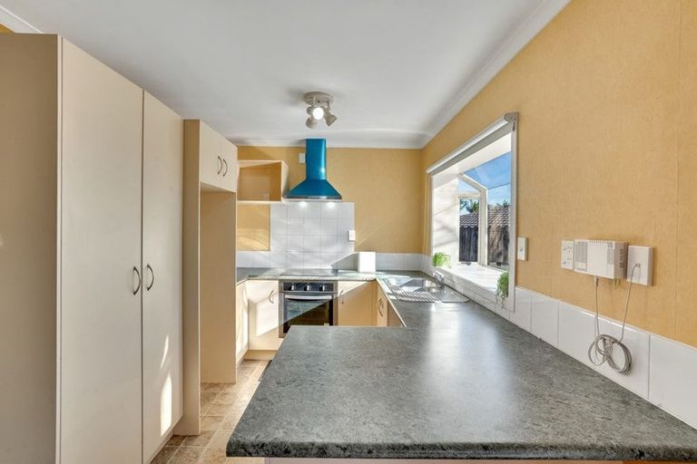 Photo of property in 22 Medvale Avenue, Flat Bush, Auckland, 2019