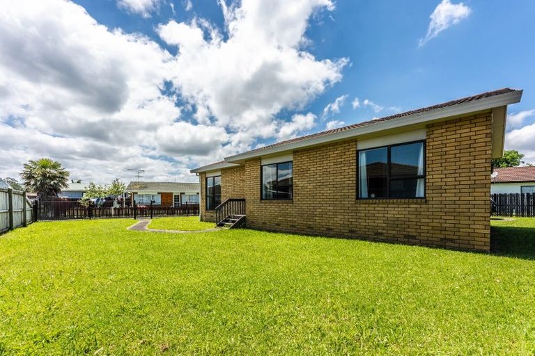 Photo of property in 44 Trimdon Street, Randwick Park, Auckland, 2105