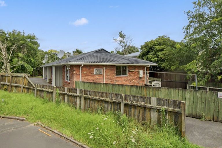 Photo of property in 29c Mark Road, Mount Albert, Auckland, 1025