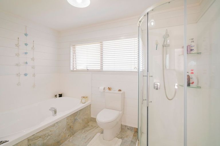 Photo of property in 143 Centennial Drive, Whitianga, 3510