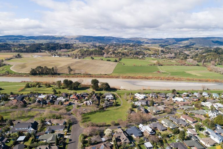 Photo of property in 113 Waterloo Crescent, Hokowhitu, Palmerston North, 4410