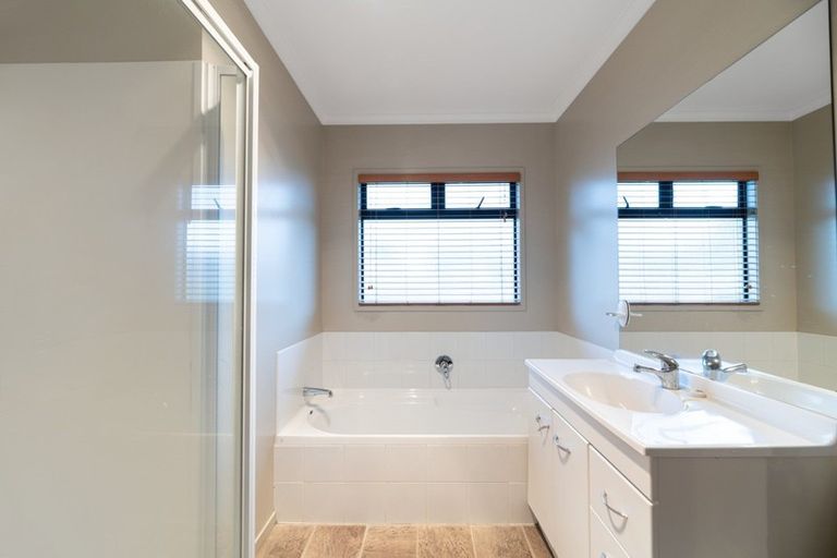 Photo of property in 3 Talbot Place, Welcome Bay, Tauranga, 3112