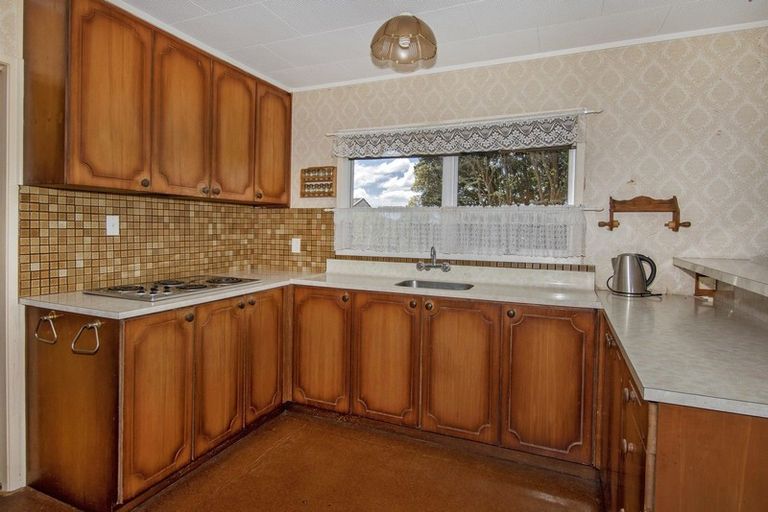 Photo of property in 62 View Road, Hikurangi, 0114