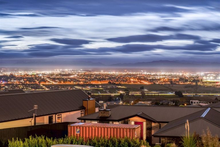 Photo of property in 133 Ravensdale Rise, Westmorland, Christchurch, 8025