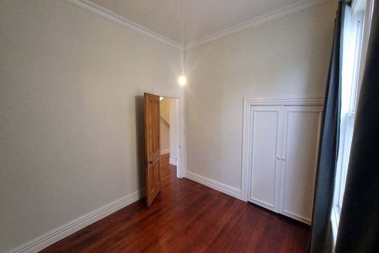 Photo of property in 35a Grant Road, Thorndon, Wellington, 6011