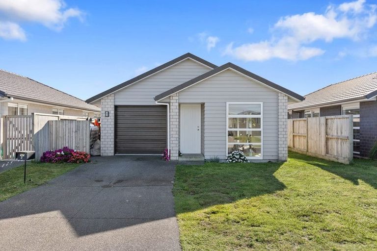 Photo of property in 9 Te Wharo Drive, Papamoa, 3118