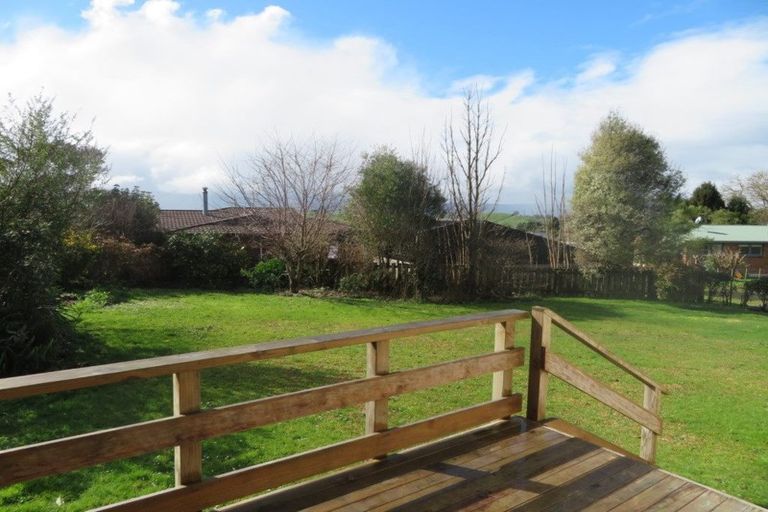 Photo of property in 25 Hillcrest Street, Tirau, 3410