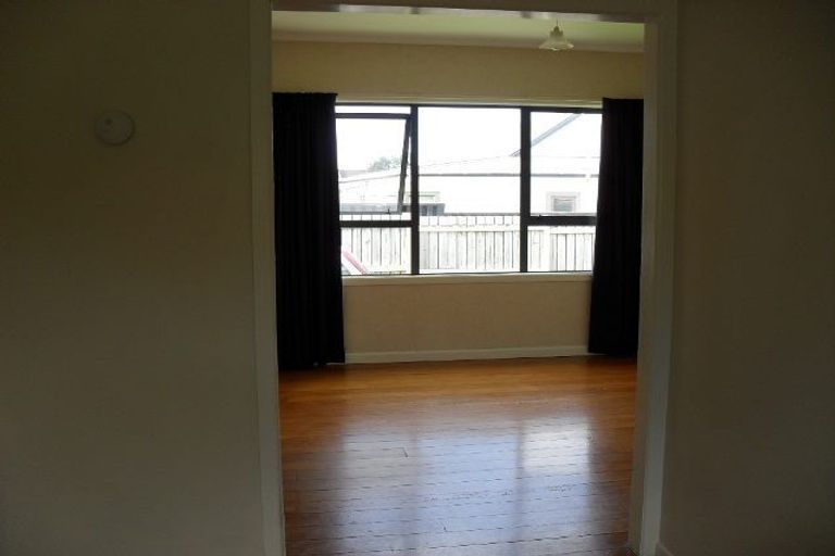 Photo of property in 493b Devonport Road, Tauranga South, Tauranga, 3112