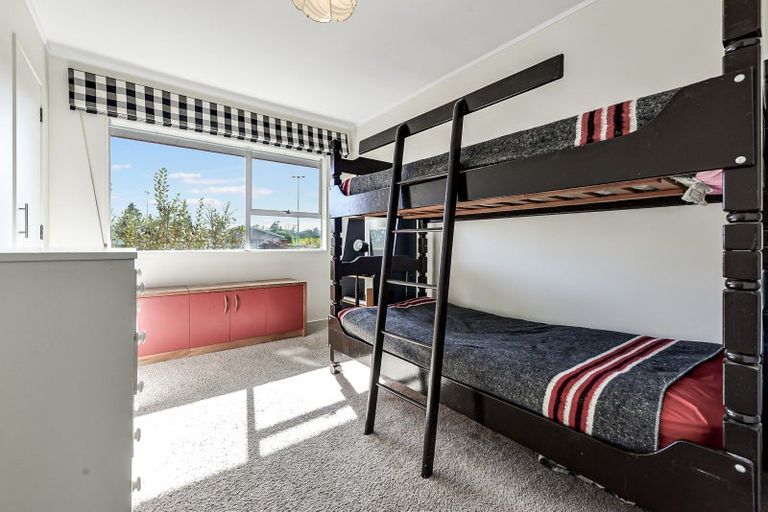 Photo of property in 8 Millar Place, Nawton, Hamilton, 3200