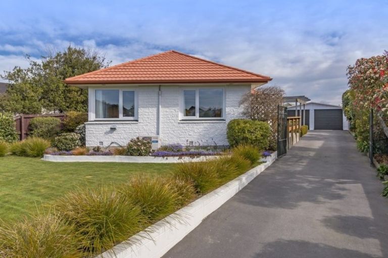 Photo of property in 40 Chartwell Street, Burwood, Christchurch, 8083