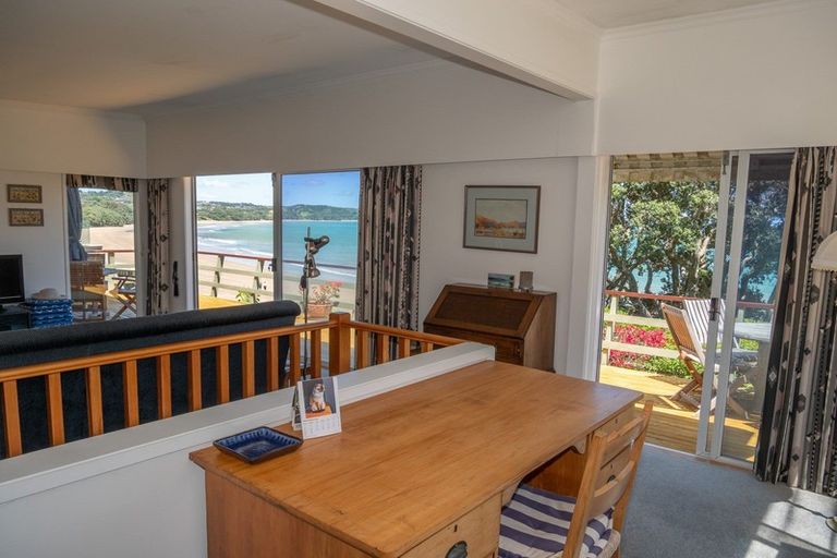 Photo of property in 8 Kotare Drive, Coopers Beach, 0420