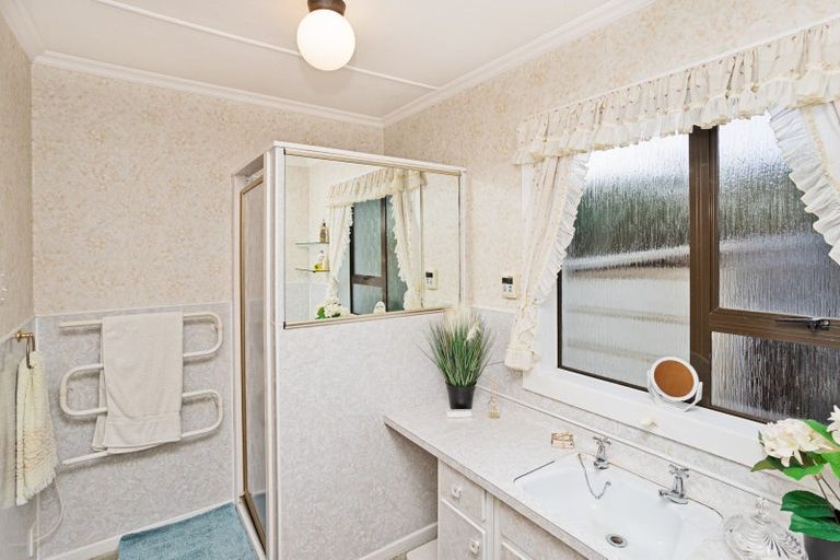 Photo of property in 18 Black Road, Otatara, Invercargill, 9879