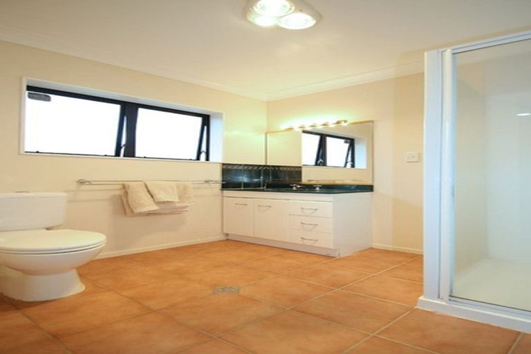 Photo of property in 4 Elmbridge Place, Owhata, Rotorua, 3010