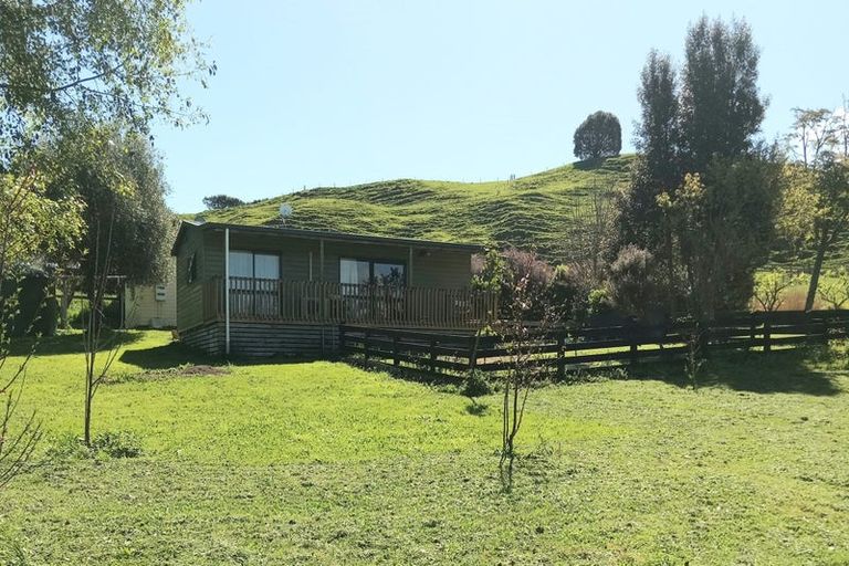 Photo of property in 165 Te Tahi Road, Puketotara, Te Awamutu, 3876