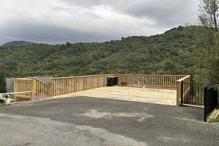 Photo of property in 22 Hampden Street, Picton, 7220