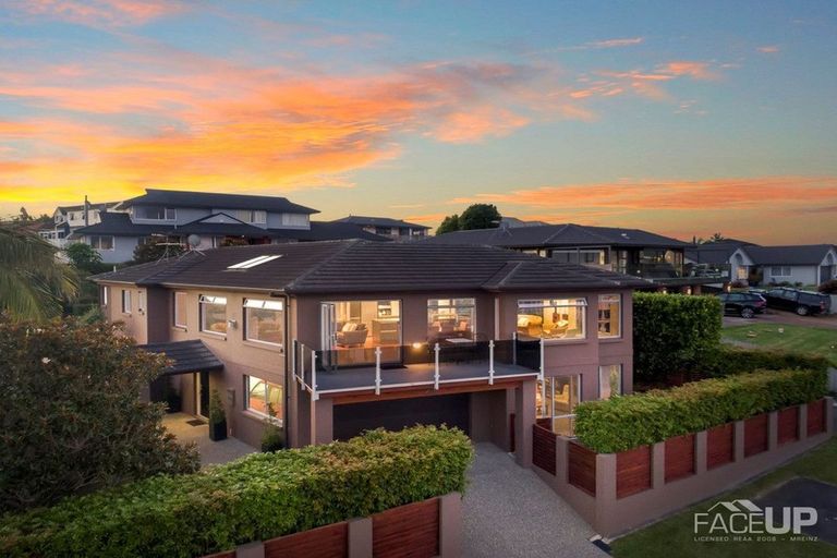 Photo of property in 23 Bannings Way, Hobsonville, Auckland, 0618