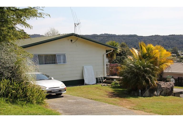 Photo of property in 18 Raewyn Street, Morningside, Whangarei, 0110